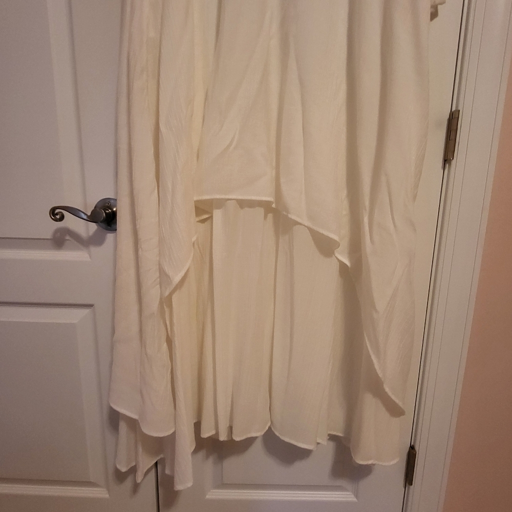 Elegant Cream Long Sleeve Dress - Picture 6 of 6